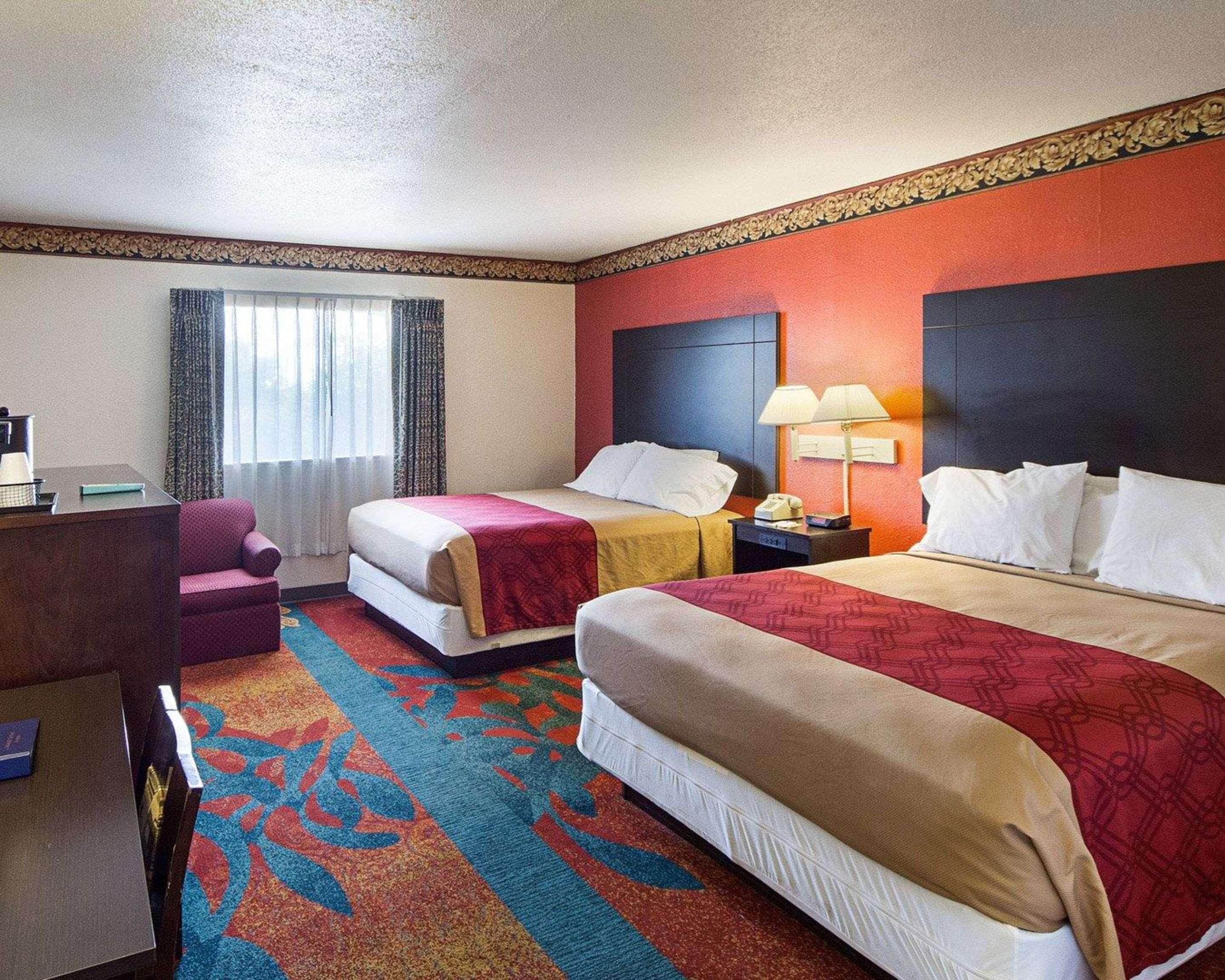 Rodeway Inn San Antonio Lackland Afb - Seaworld Exterior foto